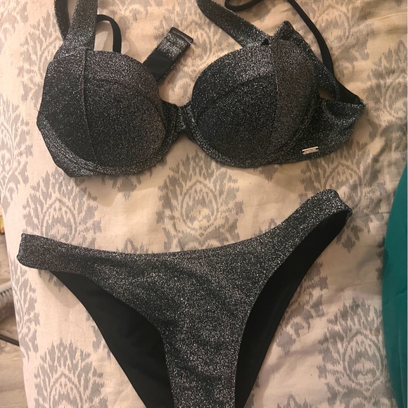 Victoria’s Secret PINK black bikini set with sparkles - Picture 1 of 9
